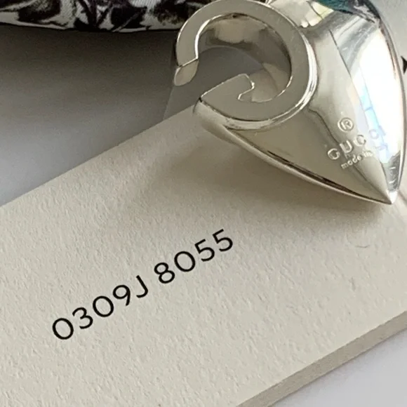 🔥🔥🔥AUTHENTIC Gucci Sterling Silver GG Design Heart Charm Bracelet🔥🔥🔥 - Picture 12 of 15